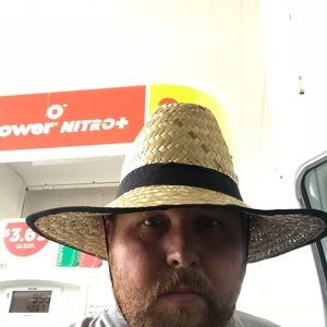 Meet your Posher, Heath